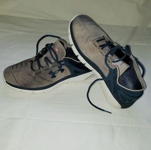 Under Armour Shoes 9.5
